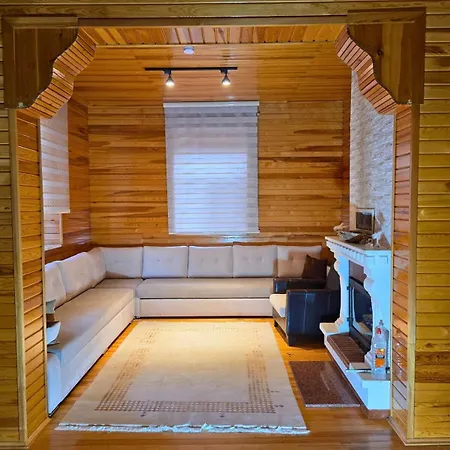 Nefes Echoes By The Woods Chalet