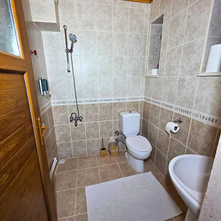 Nefes Echoes By The Woods 샬레 *