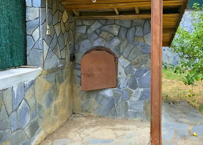 Nefes Echoes By The Woods